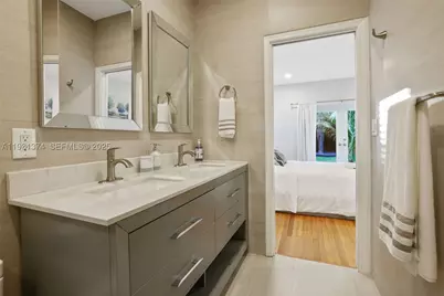 3760 Royal Palm, Miami Beach, FL 33140 - Photo 27