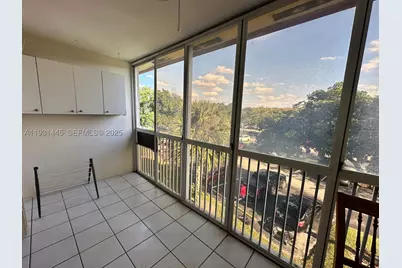 251 SW 134th #314M, Pembroke Pines, FL 33027 - Photo 27