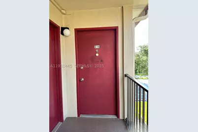 251 SW 134th #314M, Pembroke Pines, FL 33027 - Photo 29