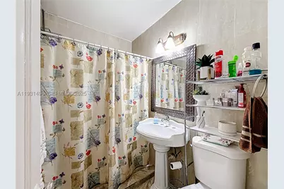 1860 NW 127th, Miami, FL 33167 - Photo 19