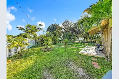 1860 NW 127th, Miami, FL 33167 - Photo 37