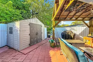 1860 NW 127th, Miami, FL 33167 - Photo 33