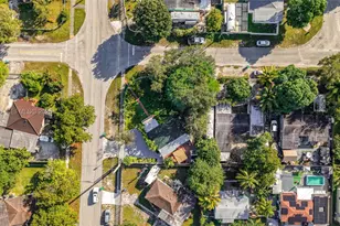 1860 NW 127th, Miami, FL 33167 - Photo 45