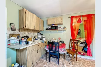1860 NW 127th, Miami, FL 33167 - Photo 27