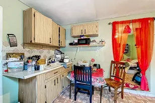 1860 NW 127th, Miami, FL 33167 - Photo 27