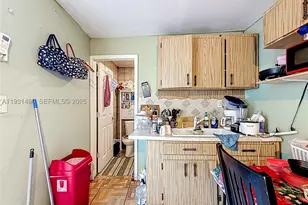 1860 NW 127th, Miami, FL 33167 - Photo 29