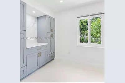 851 NW 146th, Miami, FL 33168 - Photo 5
