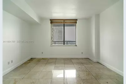 335 S Biscayne #2710, Miami, FL 33131 - Photo 13