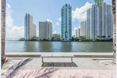 335 S Biscayne #2710, Miami, FL 33131 - Photo 61
