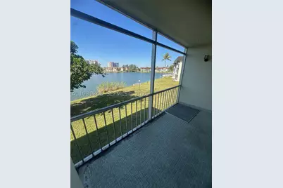 1530 NE 191st #205, Miami, FL 33179 - Photo 3