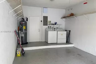 1384 Veracruz, Weston, FL 33327 - Photo 25