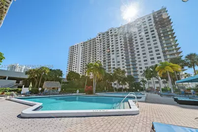 18151 NE 31st #1714, Aventura, FL 33160 - Photo 27