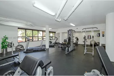 6423 Collins #1005, Miami Beach, FL 33141 - Photo 47
