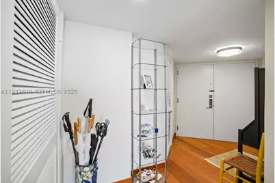 6423 Collins #1005, Miami Beach, FL 33141 - Photo 25