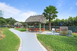 6423 Collins, Miami Beach, FL 33141 - Photo 49