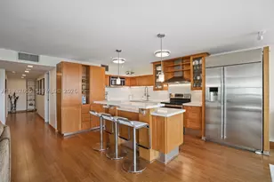 6423 Collins, Miami Beach, FL 33141 - Photo 37