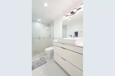 19380 Collins #1003, Sunny Isles Beach, FL 33160 - Photo 25