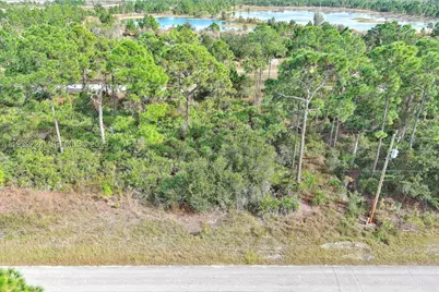 1261 Naples Ave S, Fort Myers, FL 33913 - Photo 5