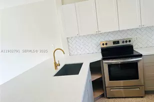 910 SW 4th, Miami, FL 33130 - Photo 7