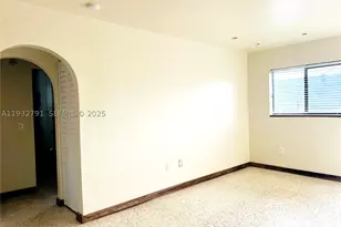 910 SW 4th, Miami, FL 33130 - Photo 3