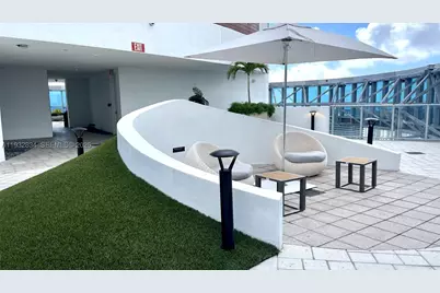 851 NE 1st #412, Miami, FL 33132 - Photo 33