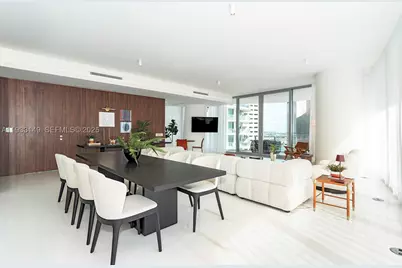 300 Biscayne Blvd #1901, Miami, FL 33131 - Photo 15