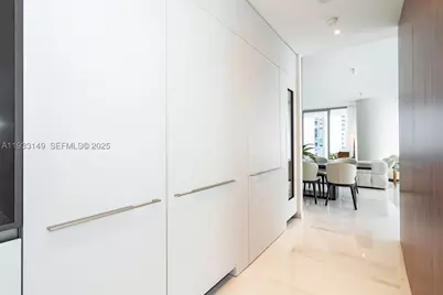 300 Biscayne Blvd #1901, Miami, FL 33131 - Photo 21