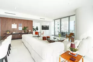 300 Biscayne Blvd, Miami, FL 33131 - Photo 13