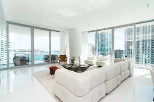 300 Biscayne Blvd, Miami, FL 33131 - Photo 11