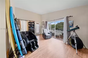 8040 Tatum Waterway, Miami Beach, FL 33141 - Photo 11