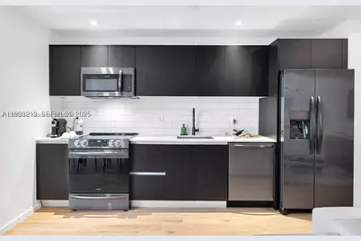 398 NE 5th #1614, Miami, FL 33132 - Photo 3