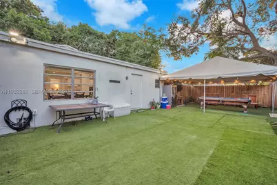 14140 NE 10th, North Miami, FL 33161 - Photo 17