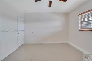 7401 Pines, Pembroke Pines, FL 33024 - Photo 13