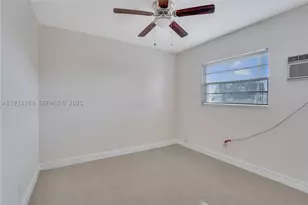 7401 Pines, Pembroke Pines, FL 33024 - Photo 19