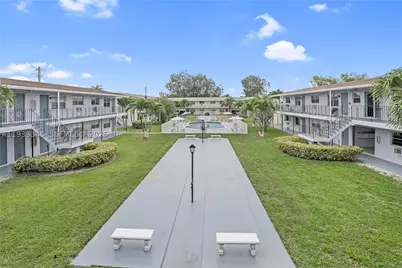 7401 Pines #221, Pembroke Pines, FL 33024 - Photo 27