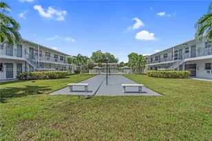 7401 Pines, Pembroke Pines, FL 33024 - Photo 25