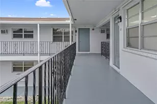 7401 Pines, Pembroke Pines, FL 33024 - Photo 23