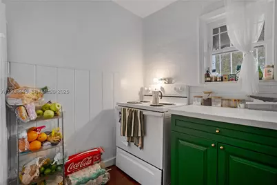 9210 NW 4th, Miami, FL 33150 - Photo 15