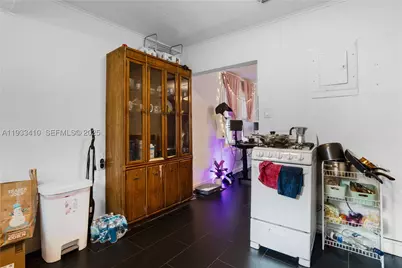 9210 NW 4th, Miami, FL 33150 - Photo 25