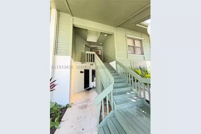 5200 SE Seascape #201, Stuart, FL 34997 - Photo 3