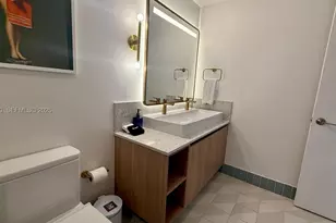 159 NE 6th, Miami, FL 33132 - Photo 7