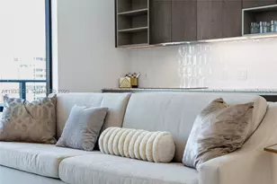 601 NE 1st, Miami, FL 33132 - Photo 9