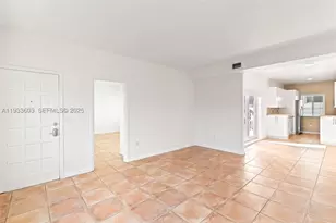 1925 Calais, Miami Beach, FL 33141 - Photo 5