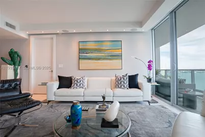 1331 Brickell Bay #1609, Miami, FL 33131 - Photo 11