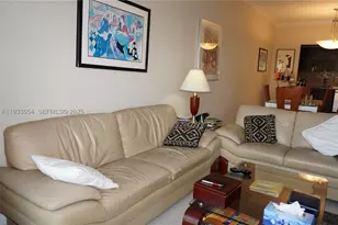 19390 Collins, Sunny Isles Beach, FL 33160 - Photo 5