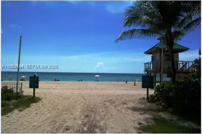 19390 Collins #PH-26, Sunny Isles Beach, FL 33160 - Photo 37