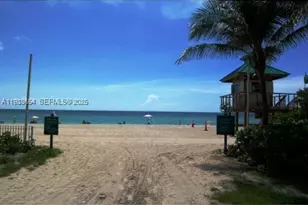 19390 Collins, Sunny Isles Beach, FL 33160 - Photo 37