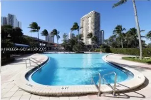 19390 Collins, Sunny Isles Beach, FL 33160 - Photo 31