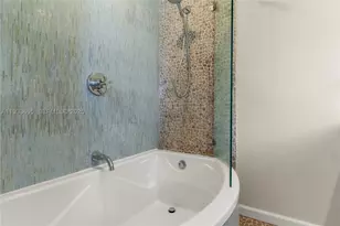 1605 Euclid, Miami Beach, FL 33139 - Photo 13