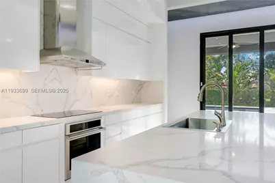 10398 SW 64th, Miami, FL 33173 - Photo 21